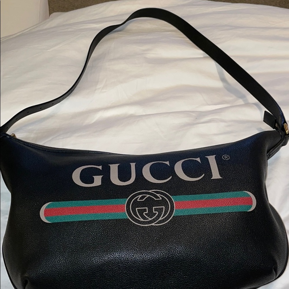 Gucci Logo Shoulder Bag
